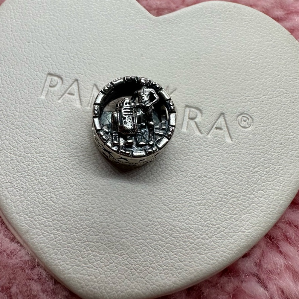 Star Wars C-3PO and R2-D2 Openwork Pandora Charm